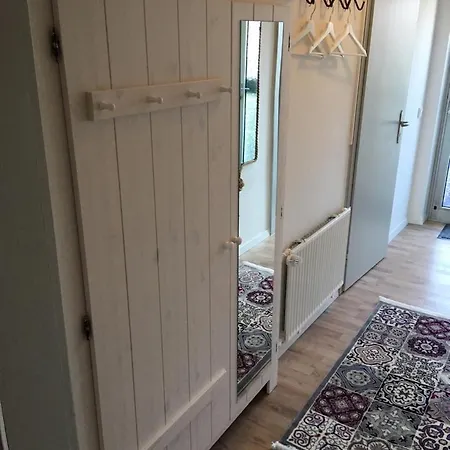 Apartment Sehr Schönes Und Möbliertes *