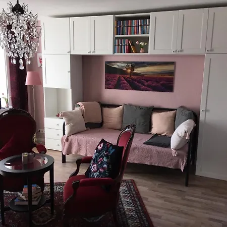 Sehr Schönes Und Möbliertes Apartment Gummersbach