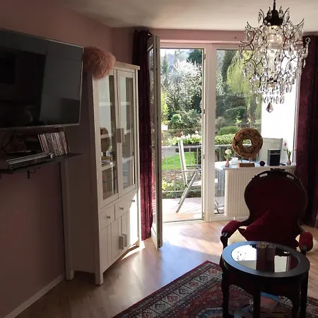 Sehr Schoenes Und Moebliertes Appartement *