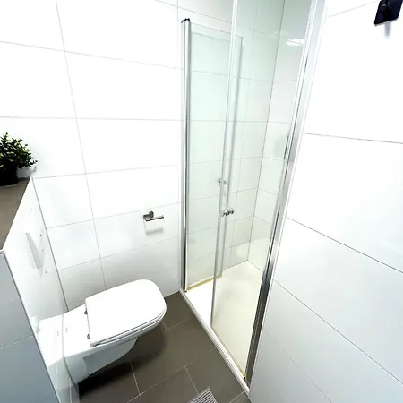 Sehr Schoenes Und Moebliertes Appartement *