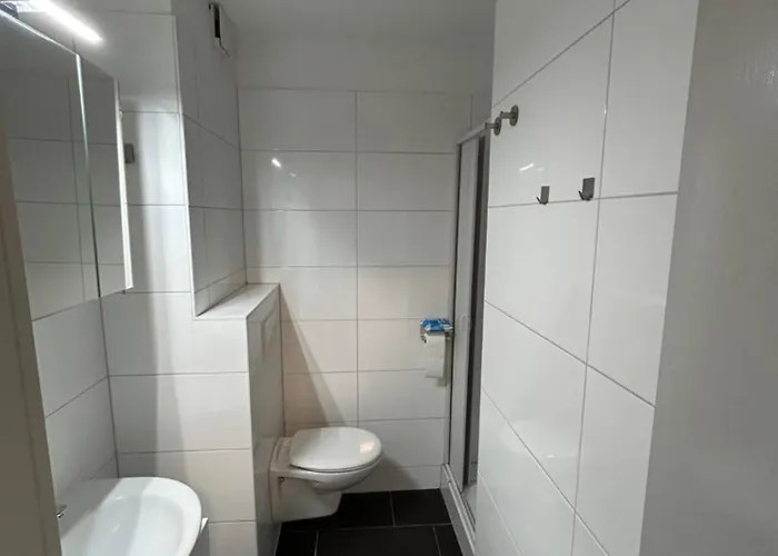 Sehr Schoenes Und Moebliertes * Gummersbach