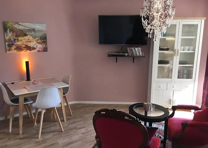 Appartement Sehr Schoenes Und Moebliertes